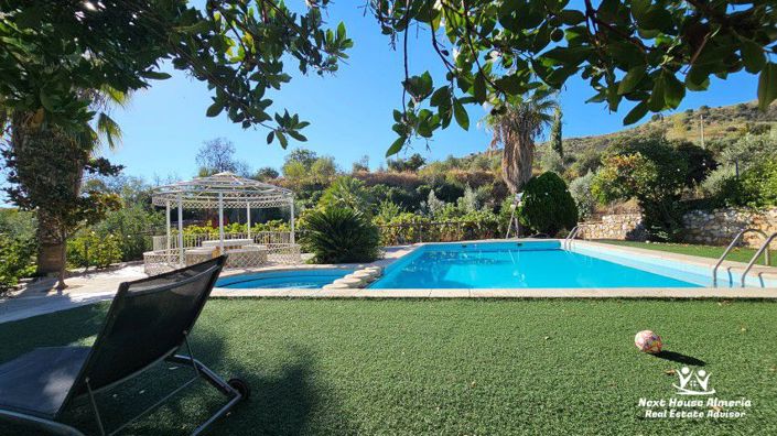 Image No.22-Villa de 4 chambres à vendre à Almeria