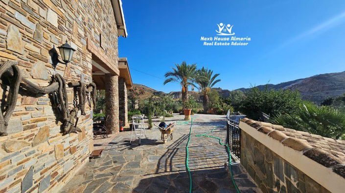 Image No.38-Villa de 4 chambres à vendre à Almeria