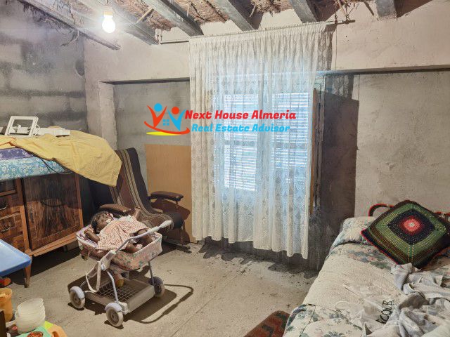 Image No.33-Maison de campagne de 6 chambres à vendre à Oria