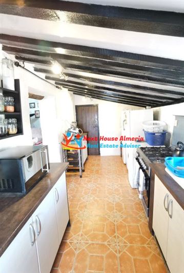 Image No.22-3 Bed Country House for sale