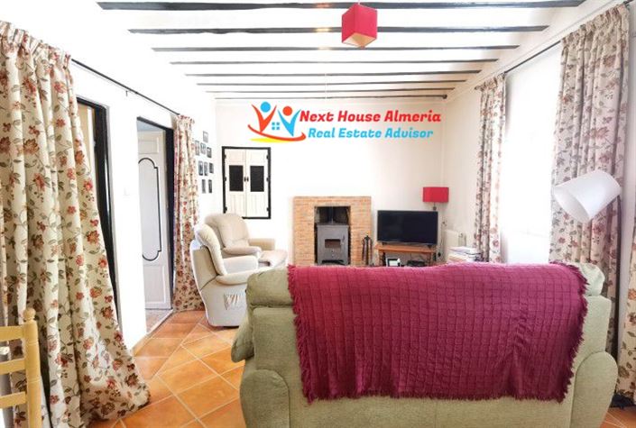 Image No.19-Maison de campagne de 5 chambres à vendre à Cullar