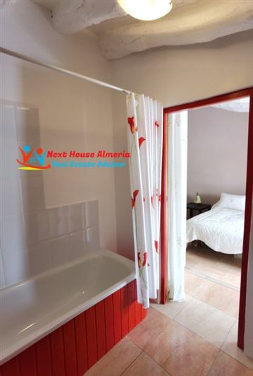 Image No.47-Maison de campagne de 5 chambres à vendre à Cullar