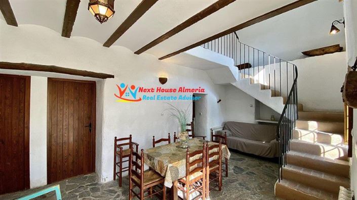 Image No.19-Maison de campagne de 8 chambres à vendre à Taberno