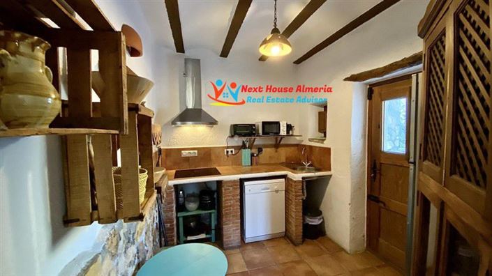 Image No.20-Maison de campagne de 8 chambres à vendre à Taberno