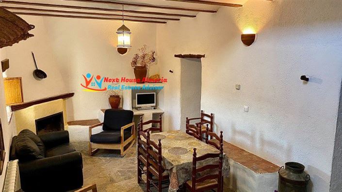 Image No.39-Maison de campagne de 8 chambres à vendre à Taberno