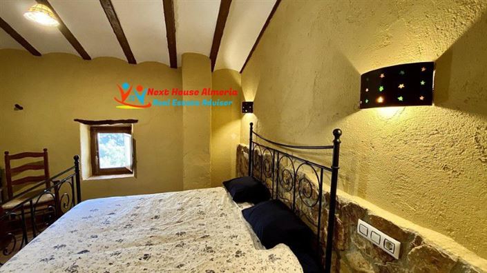 Image No.43-Maison de campagne de 8 chambres à vendre à Taberno