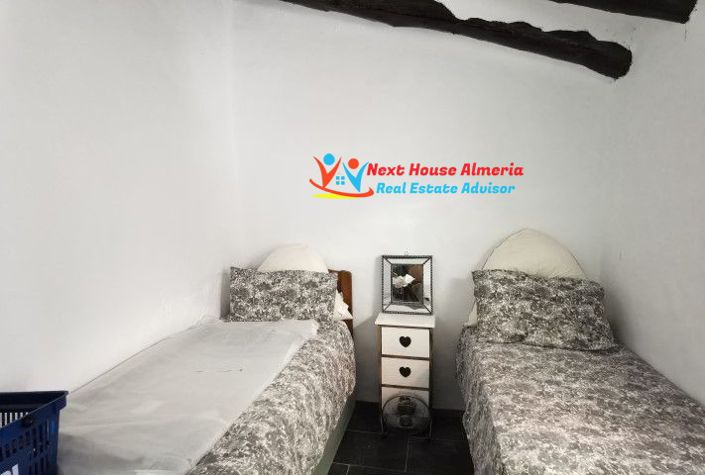 Image No.30-Maison de campagne de 3 chambres à vendre à Cullar