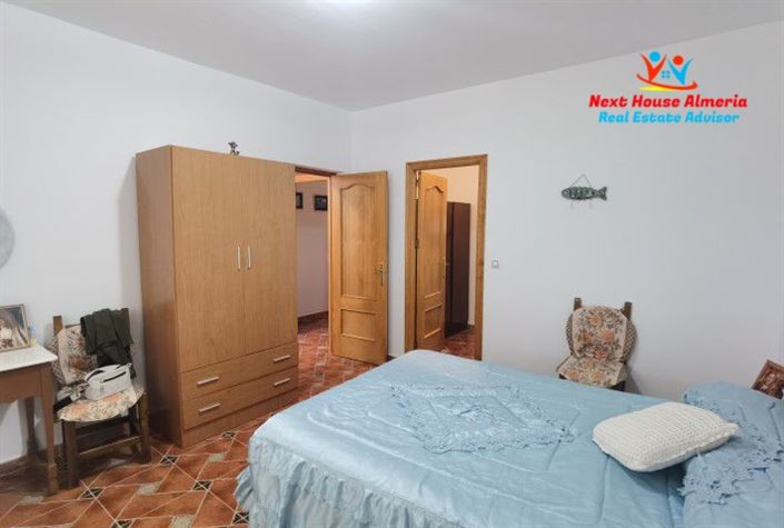 Image No.30-Maison de campagne de 8 chambres à vendre à Albox