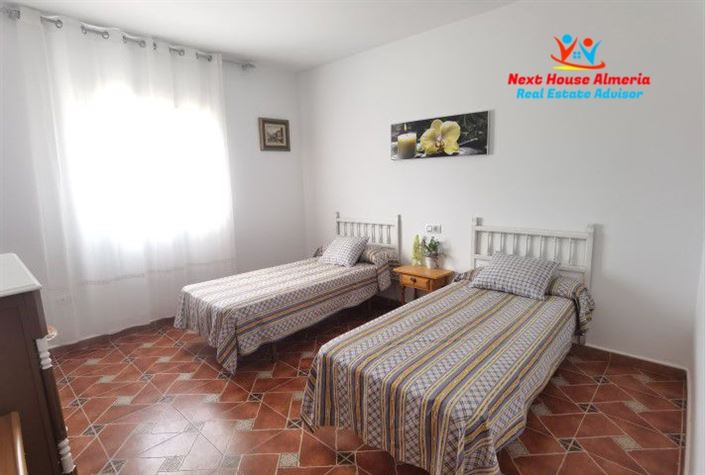 Image No.45-Maison de campagne de 8 chambres à vendre à Albox