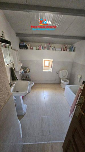 Image No.17-Maison de campagne de 6 chambres à vendre à Velez Blanco