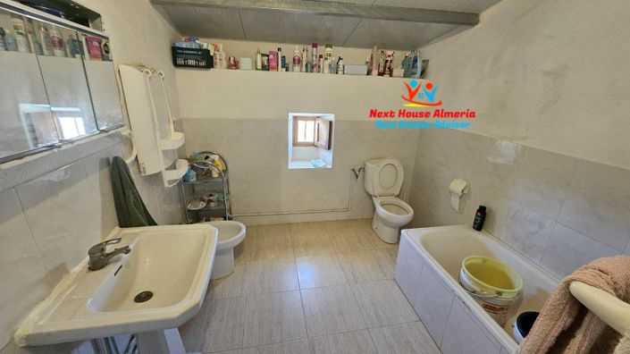 Image No.18-Maison de campagne de 6 chambres à vendre à Velez Blanco