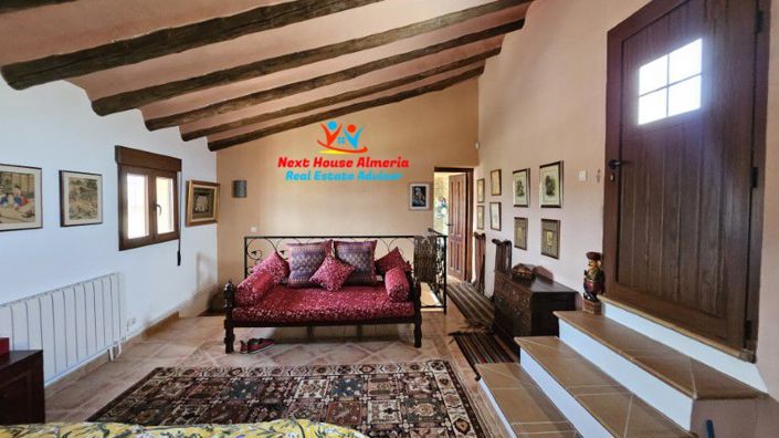 Image No.39-3 Bed Country House for sale