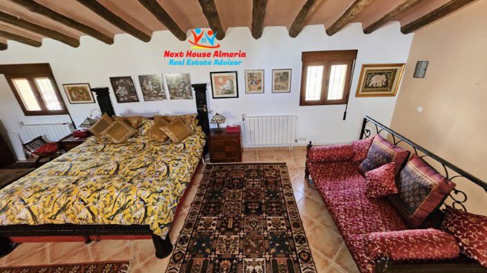 Image No.43-3 Bed Country House for sale