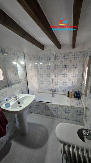 Image No.43-3 Bed Townhouse for sale