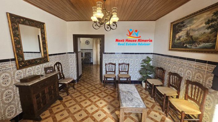 Image No.10-3 Bed Townhouse for sale