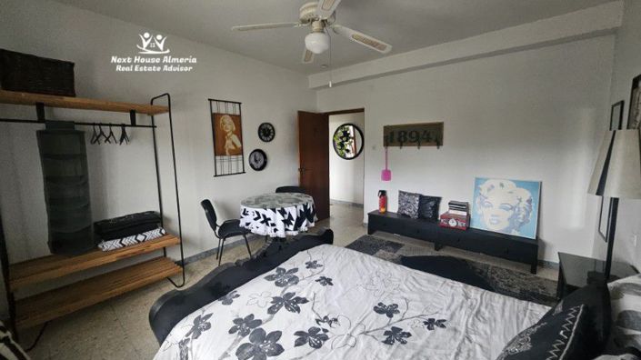 Image No.29-7 Bed Townhouse for sale