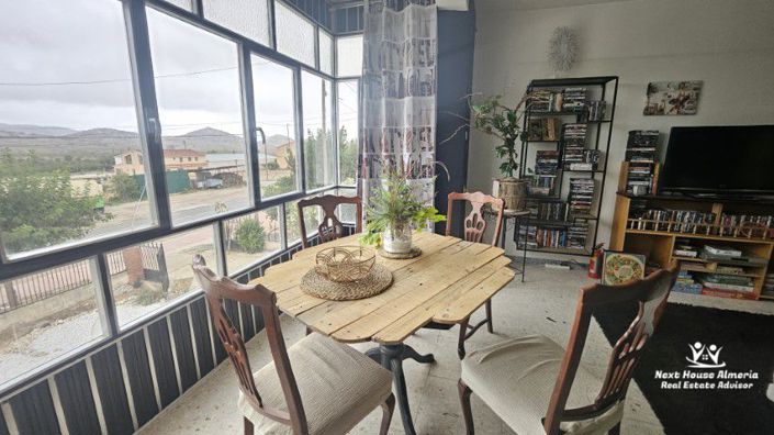 Image No.38-7 Bed Townhouse for sale