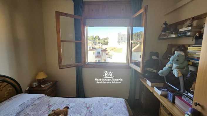 Image No.44-3 Bed Townhouse for sale