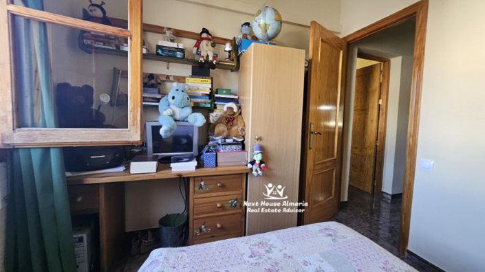 Image No.47-3 Bed Townhouse for sale