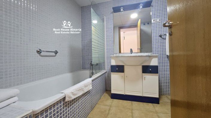 Image No.20-2 Bed Apartment for sale