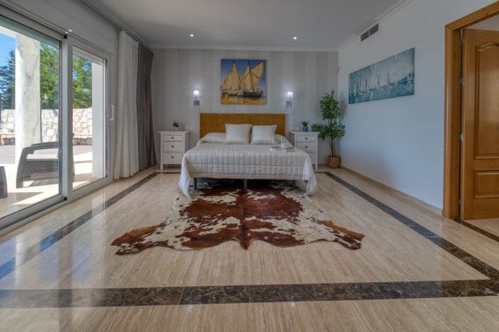 Image No.31-7 Bed Villa for sale