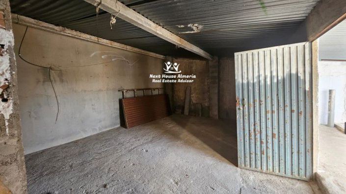 Image No.40-Maison de ville de 9 chambres à vendre à Chirivel