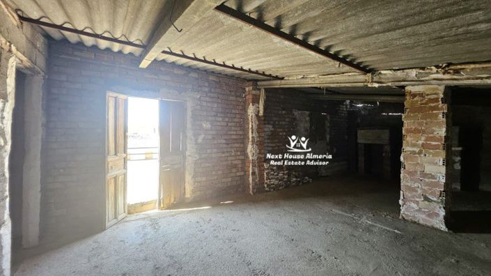 Image No.42-Maison de ville de 9 chambres à vendre à Chirivel