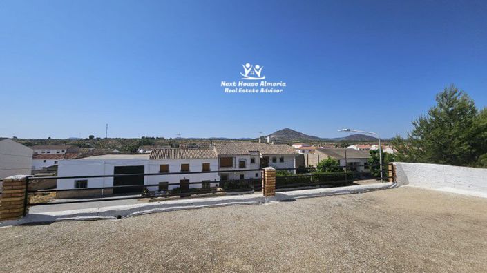 Image No.43-Maison de ville de 9 chambres à vendre à Chirivel