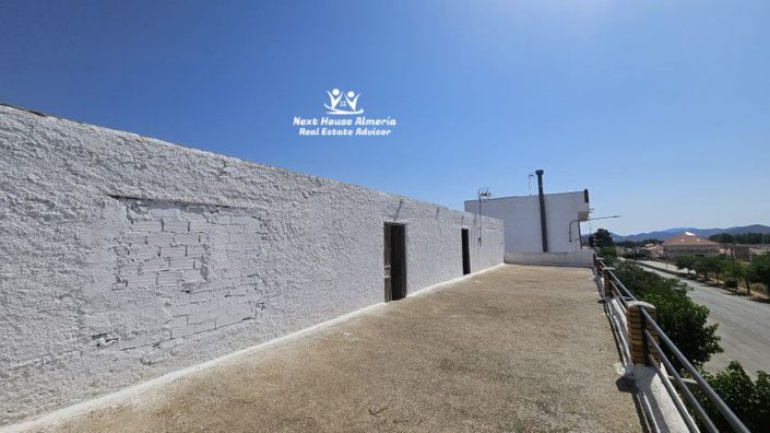 Image No.45-Maison de ville de 9 chambres à vendre à Chirivel