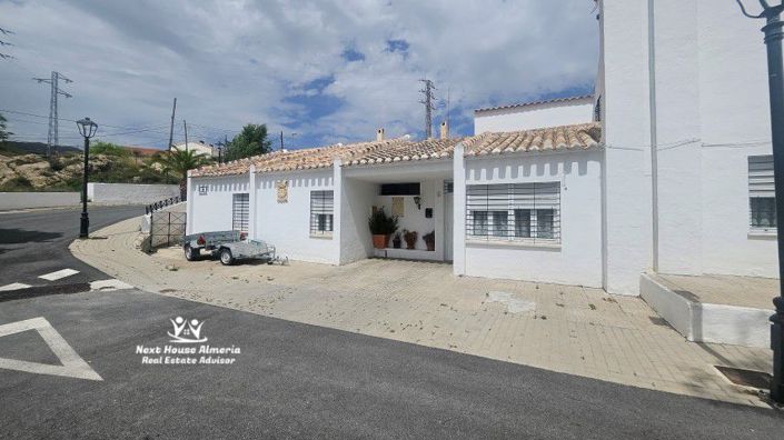 Image No.2-Maison de ville de 4 chambres à vendre à Velez Blanco