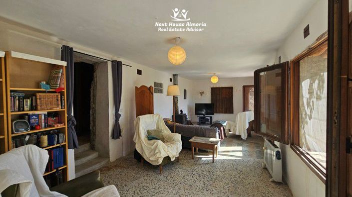 Image No.30-Maison de campagne de 6 chambres à vendre à Oria