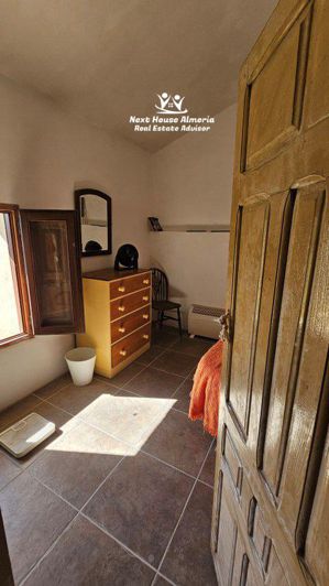 Image No.44-Maison de campagne de 6 chambres à vendre à Oria