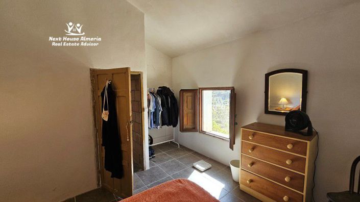 Image No.48-Maison de campagne de 6 chambres à vendre à Oria