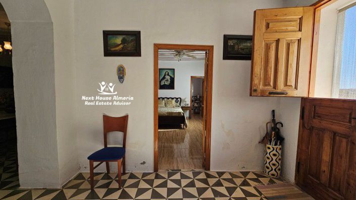 Image No.11-Maison de campagne de 8 chambres à vendre à Oria