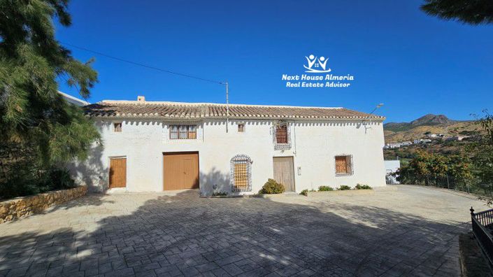 Image No.3-Maison de campagne de 8 chambres à vendre à Oria