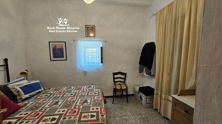 Image No.24-Maison de campagne de 8 chambres à vendre à Oria