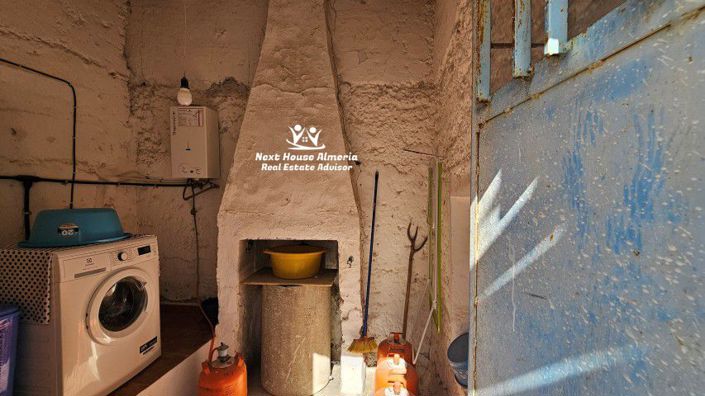 Image No.50-Maison de campagne de 8 chambres à vendre à Oria