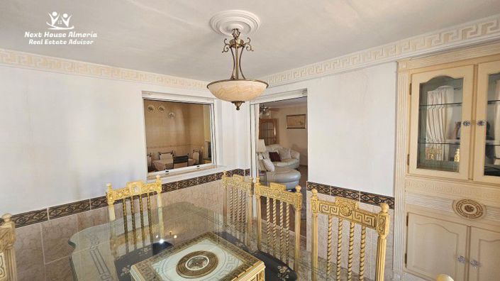 Image No.36-5 Bed Villa for sale