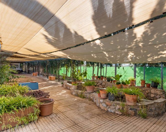 Image No.37-7 Bed Property for sale