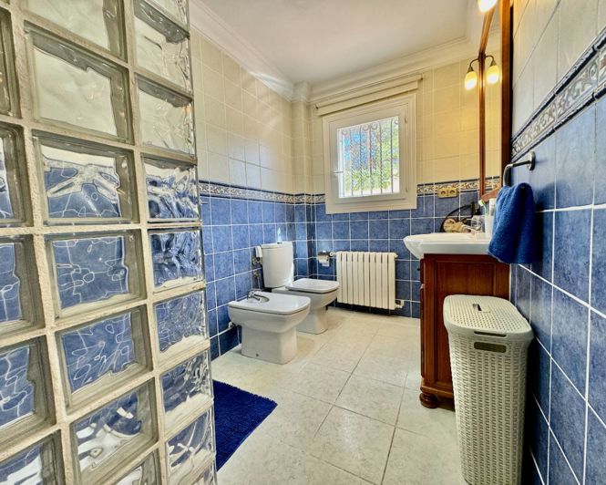 Image No.13-Propriété de 8 chambres à vendre à Castalla