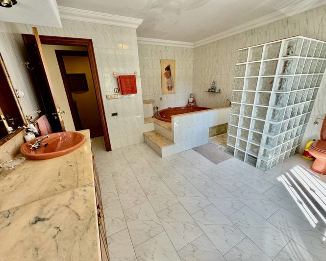 Image No.20-Propriété de 8 chambres à vendre à Castalla