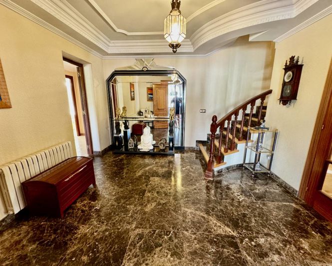 Image No.3-Propriété de 8 chambres à vendre à Castalla