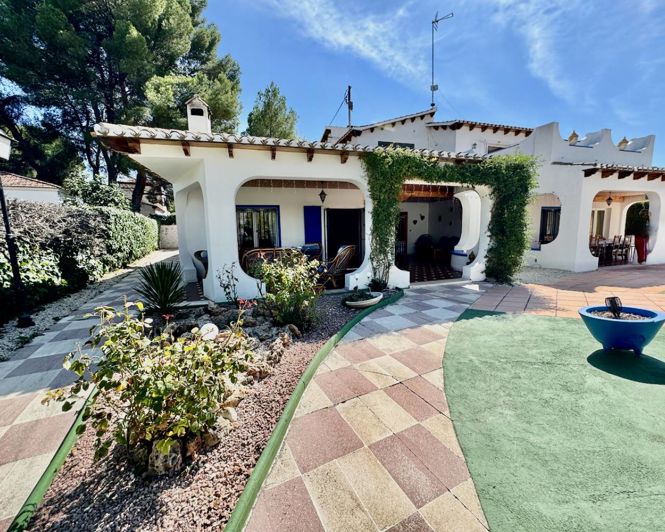 Image No.33-Propriété de 8 chambres à vendre à Castalla