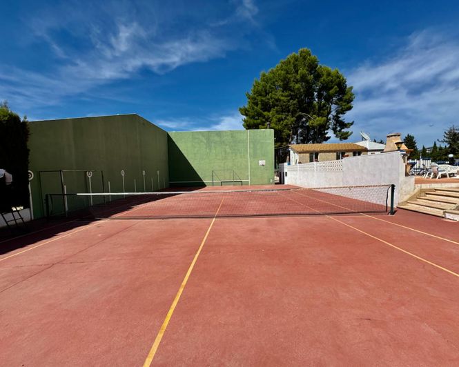 Image No.34-Propriété de 8 chambres à vendre à Castalla