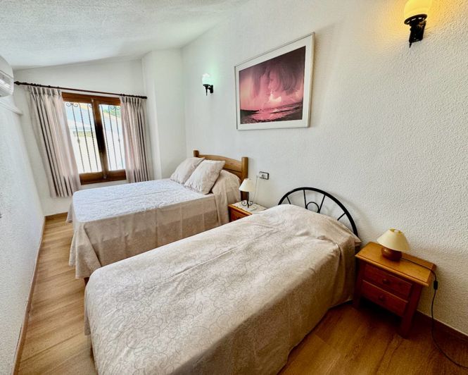 Image No.45-Propriété de 8 chambres à vendre à Castalla