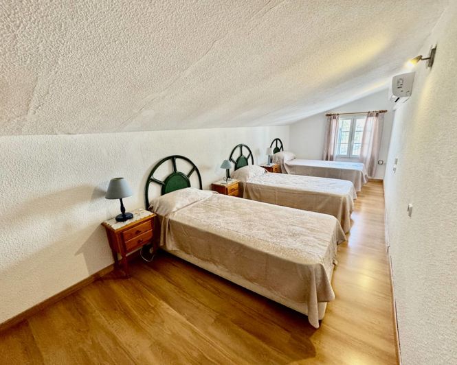 Image No.46-Propriété de 8 chambres à vendre à Castalla