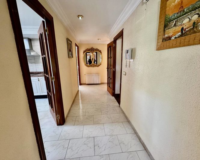 Image No.6-Propriété de 8 chambres à vendre à Castalla