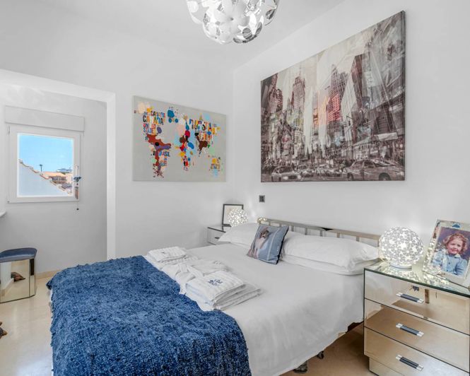 Image No.18-7 Bed Villa for sale