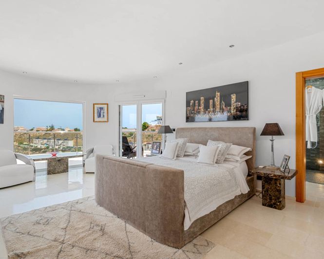 Image No.13-7 Bed Villa for sale