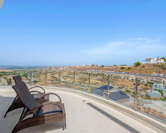 Image No.23-7 Bed Villa for sale